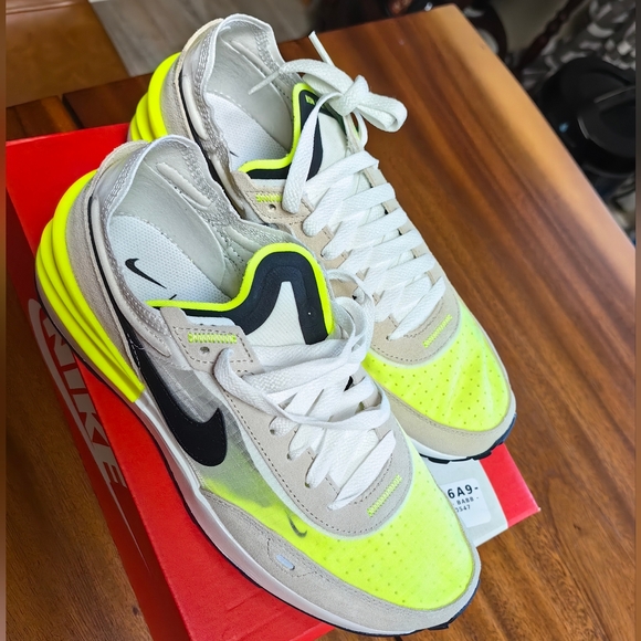 Nike Waffle - Picture 2 of 4